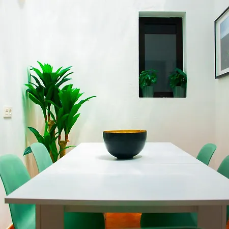 Conil With Heated Pool And Air Conditioning