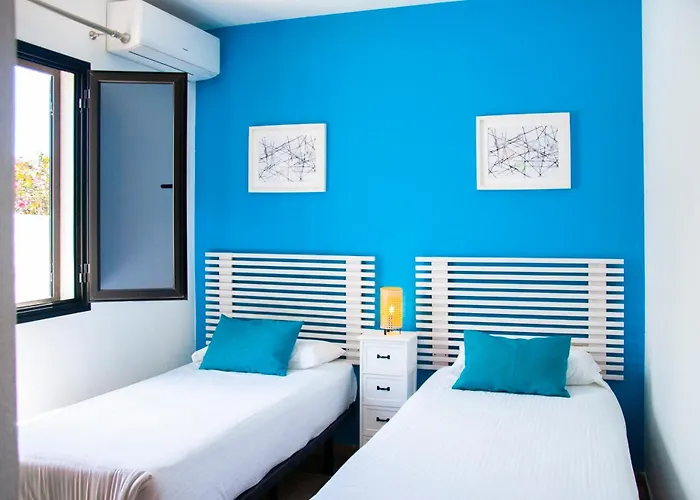 Conil With Heated Pool And Air Conditioning Коста Бланка